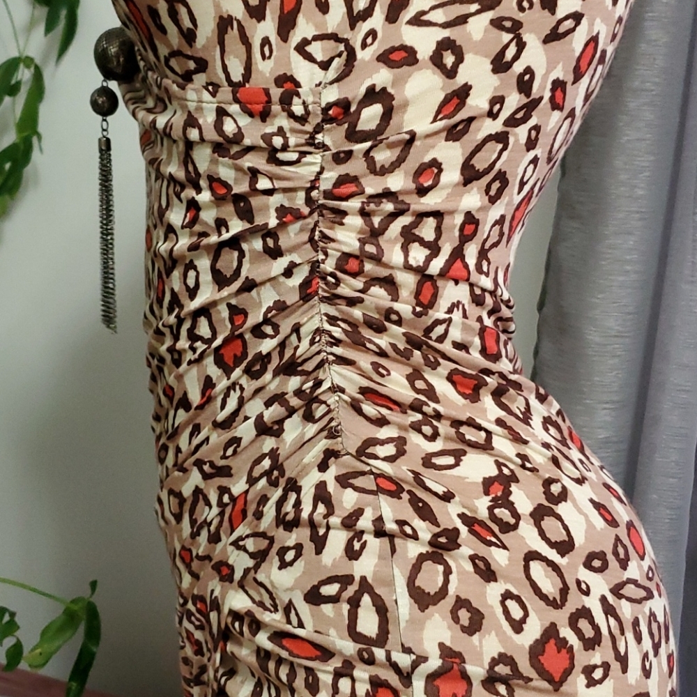 CLEARANCE FINAL PRICE Leopard Style Print Cross Over - Picture 6 of 15